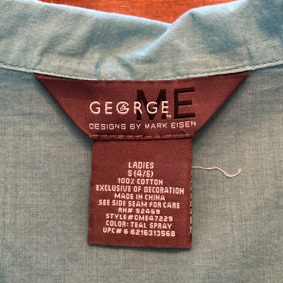 This turquoise!!! Love this top- just wish I was a small!!! - Picture 4 of 8